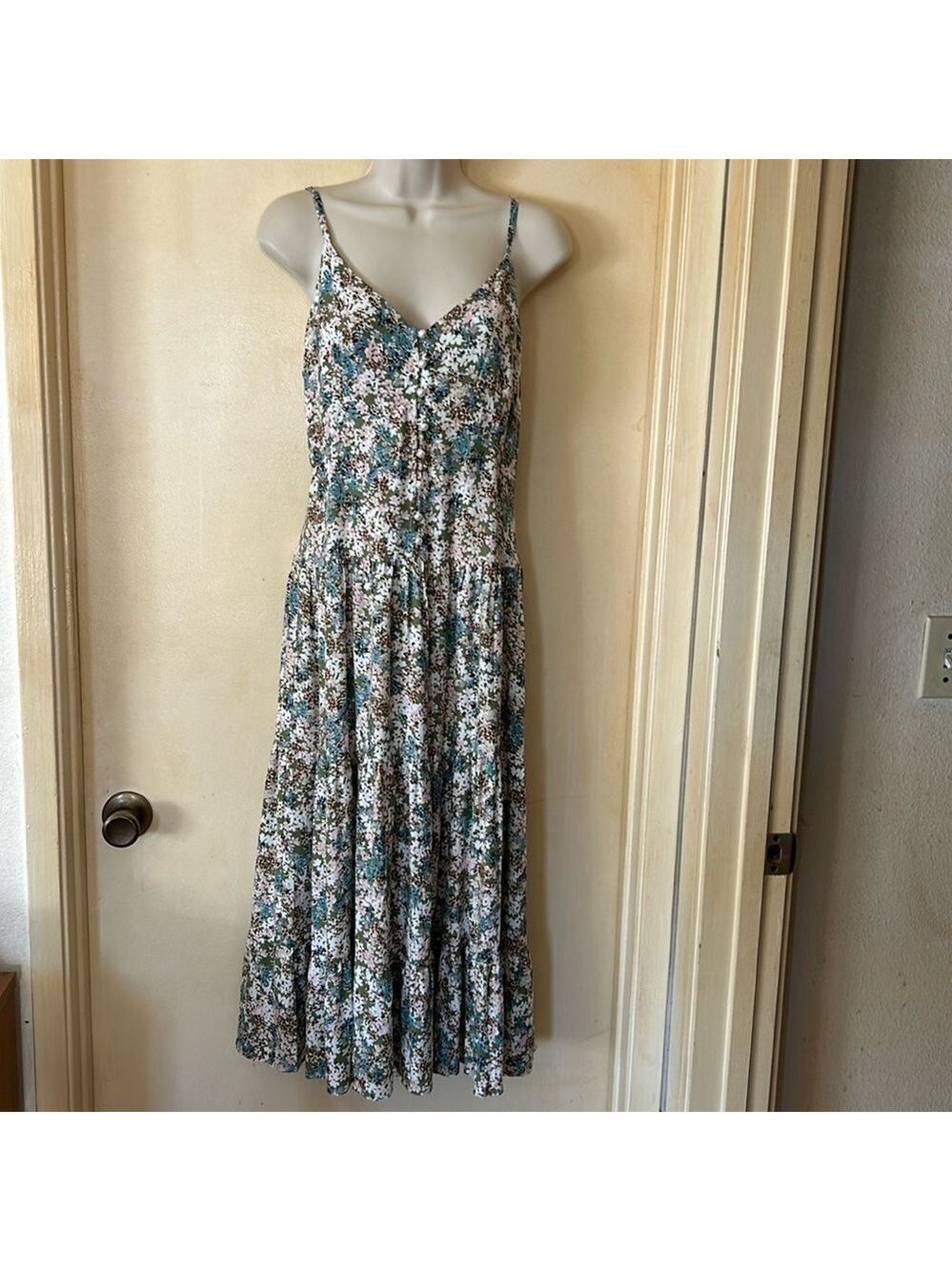 Cupshe ivory floral sundress with button front size S